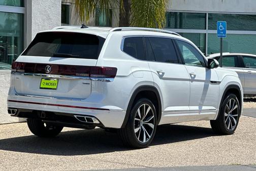 2025 Volkswagen Atlas 2.0T SEL Premium R-Line