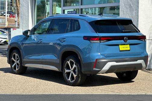 2025 Volkswagen Tiguan 2.0T SE