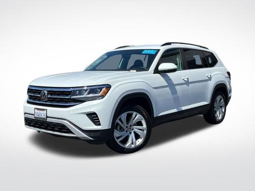 Pure White 2022 Volkswagen Atlas 2.0T SE w/Technology
