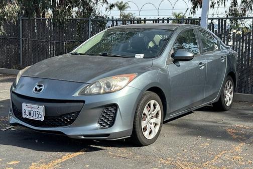 2012 Mazda Mazda3 i Sport