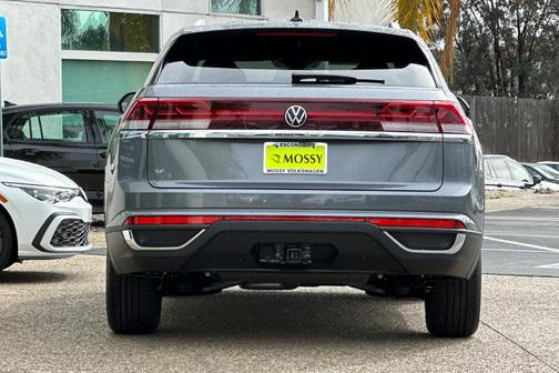 2025 Volkswagen Atlas Cross Sport 2.0T SE w/Technology