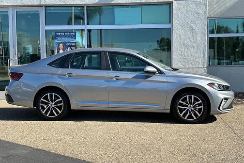 2025 Volkswagen Jetta 1.5T SE