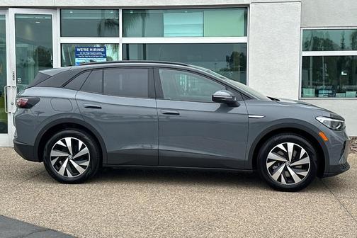 2025 Volkswagen ID.4 Pro