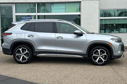 2025 Volkswagen Tiguan 2.0T SE