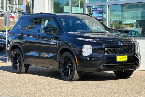 2025 Mitsubishi Outlander PHEV SEL