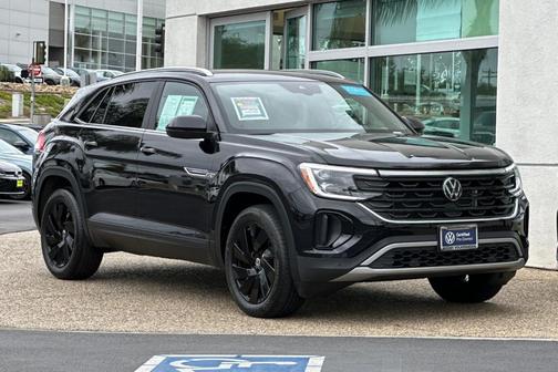 2024 Volkswagen Atlas Cross Sport 2.0T SE w/Technology