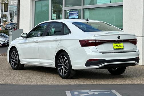 2025 Volkswagen Jetta 1.5T SE