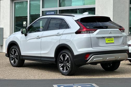 2025 Mitsubishi Eclipse Cross SE