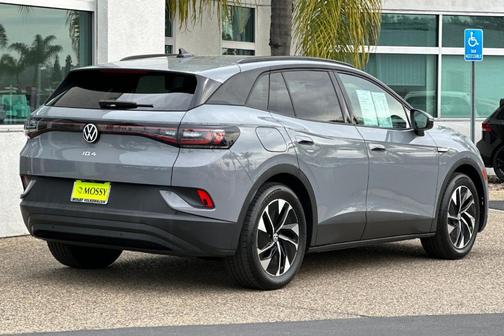 2021 Volkswagen ID.4 Pro