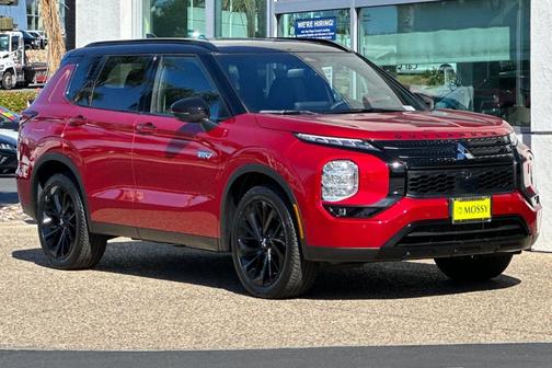 2025 Mitsubishi Outlander PHEV SEL