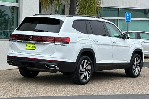 2025 Volkswagen Atlas 2.0T SE w/Technology