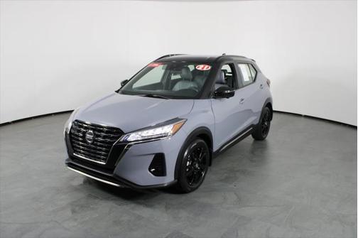 2021 Nissan Kicks SR
