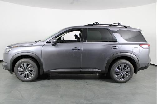 2025 Nissan Pathfinder SV FWD