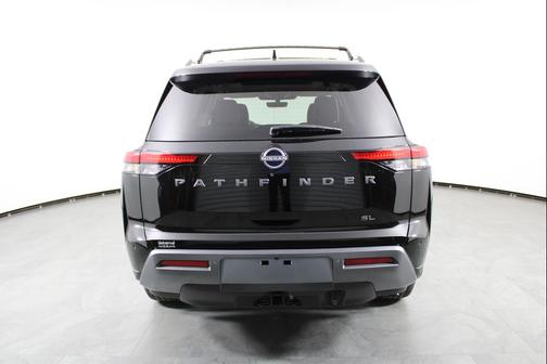 Super Black 2026 Nissan Pathfinder SL