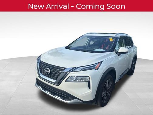 Pearl White Tricoat 2023 Nissan Rogue Platinum