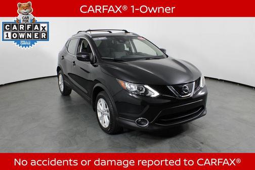 Magnetic Black Pearl 2019 Nissan Rogue Sport SV