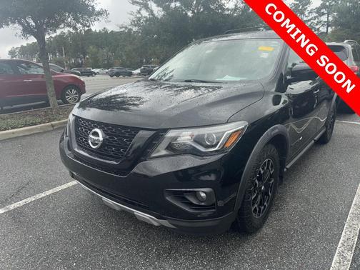 2019 Nissan Pathfinder SL