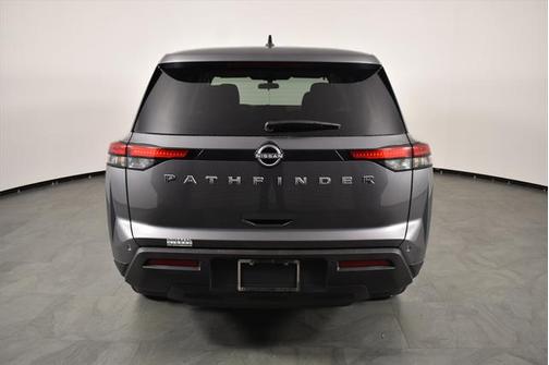 2025 Nissan Pathfinder S FWD