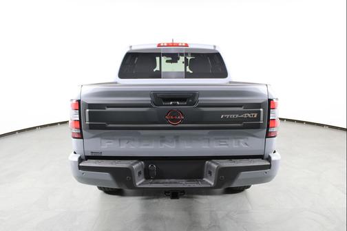 Boulder Gray Pearl 2026 Nissan Frontier PRO-4X