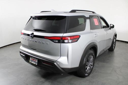 Brilliant Silver Metallic 2025 Nissan Pathfinder SV FWD