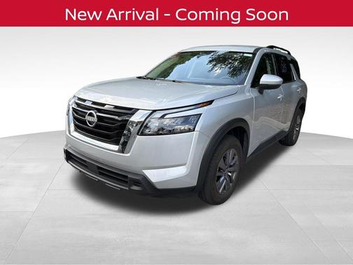 Brilliant Silver Metallic 2025 Nissan Pathfinder SV FWD