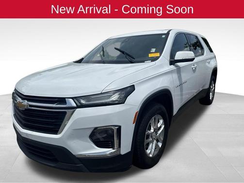 Summit White 2023 Chevrolet Traverse LS