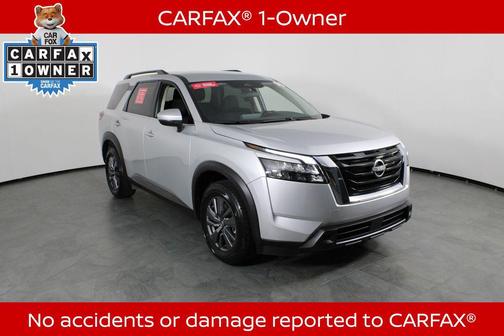 Brilliant Silver Metallic 2024 Nissan Pathfinder SV FWD