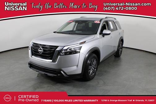 Brilliant Silver Metallic 2024 Nissan Pathfinder SV FWD