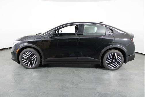 Black Diamond Pearl 2026 Nissan Leaf SV+