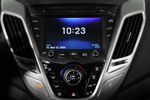 2013 Hyundai Veloster Base