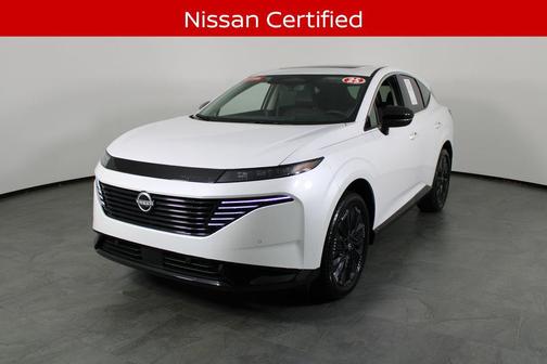 Everest White Pearl Tricoat 2025 Nissan Murano Platinum