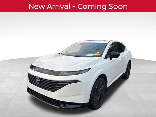 Everest White Pearl Tricoat 2025 Nissan Murano Platinum