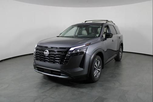 Gun Metallic 2026 Nissan Pathfinder SL
