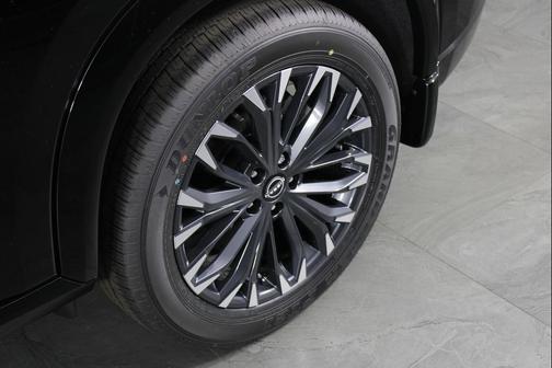 Super Black 2026 Nissan Rogue Platinum