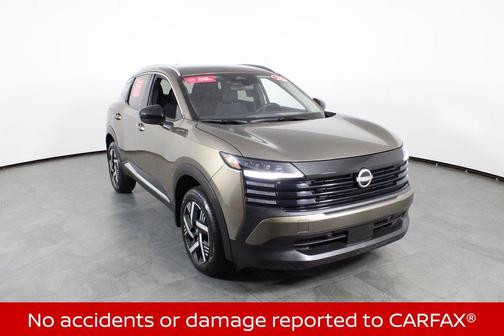 Canyon Bronze Metallic 2026 Nissan Kicks SV