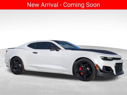 2021 Chevrolet Camaro RWD Coupe LT1