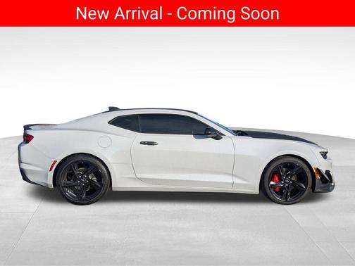 2021 Chevrolet Camaro RWD Coupe LT1