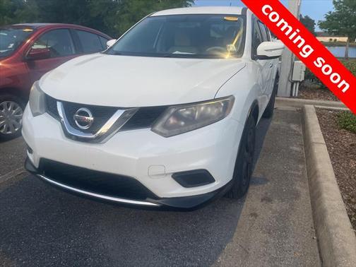 2015 Nissan Rogue S