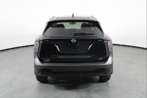Super Black 2026 Nissan Kicks SR