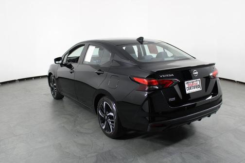 2024 Nissan Versa 1.6 S