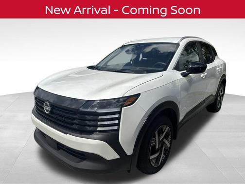 Aspen White Tricoat 2026 Nissan Kicks SV