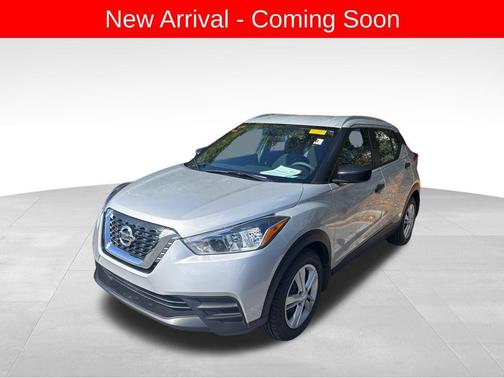 2019 Nissan Kicks S