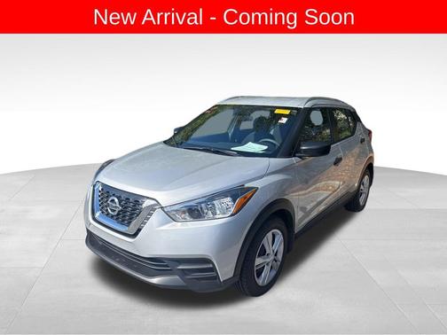 2019 Nissan Kicks S