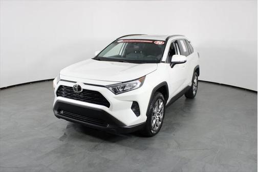 2021 Toyota RAV4 XLE Premium