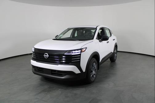 Fresh Powder 2026 Nissan Kicks S
