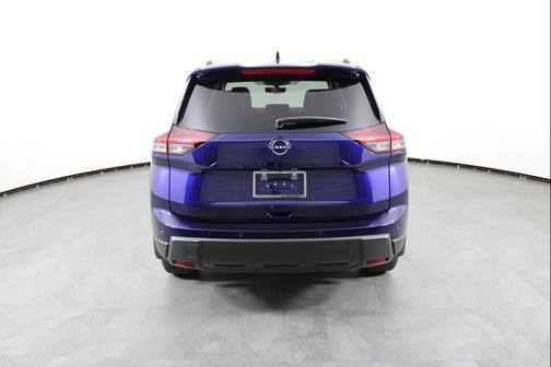 Deep Ocean Blue Pearl 2026 Nissan Rogue Dark Armor