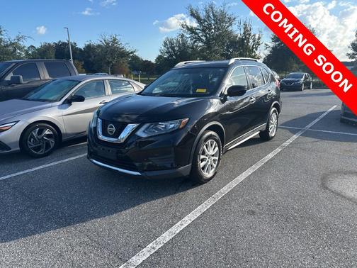 2018 Nissan Rogue SV