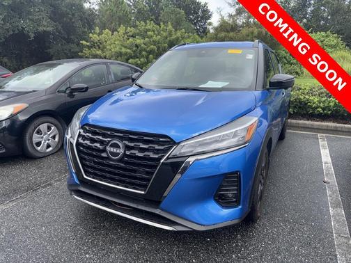 2024 Nissan Kicks SR