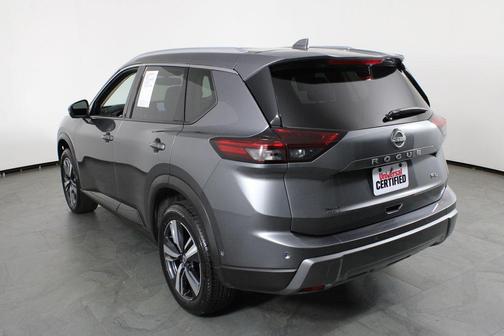 Gun Metallic 2026 Nissan Rogue SL