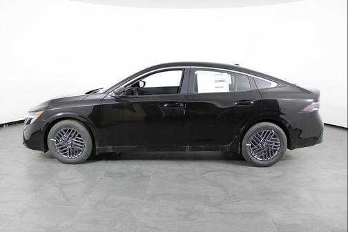 Super Black 2026 Nissan Sentra SV